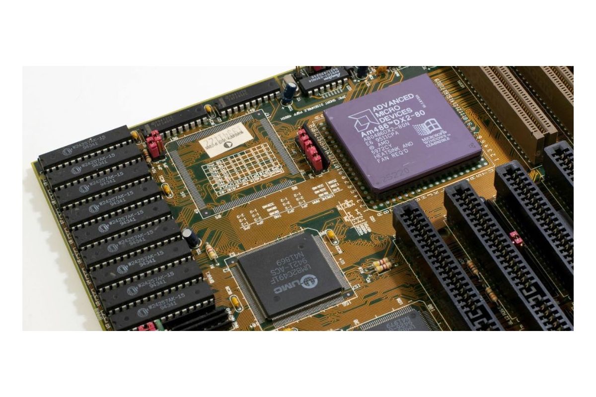 Nguyên nhân và cách khắc phục board máy mạnh bị hư